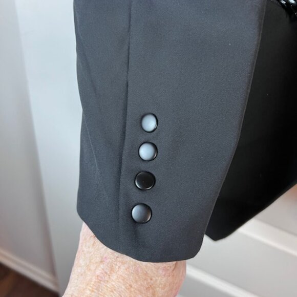 Quince Scuba Single Breasted Convertible Blazer Large Black Modern Workwear - Picture 6 of 9